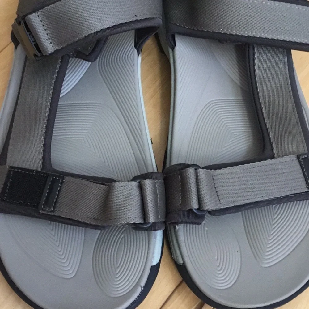 OZARK trail Outdoor Trek adjustable Ankle Strap Sandals. Men’s size 13
